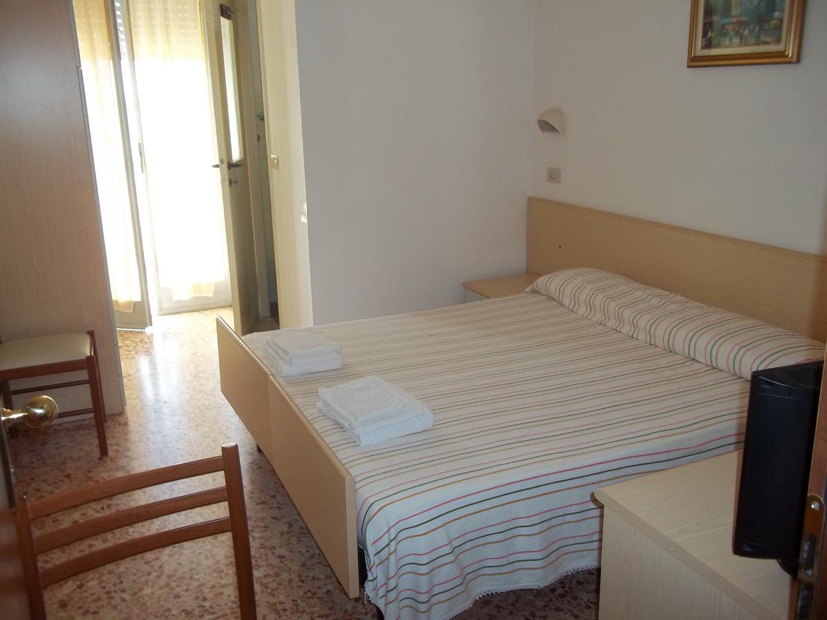 Hotel Italia Senigallia Exterior foto